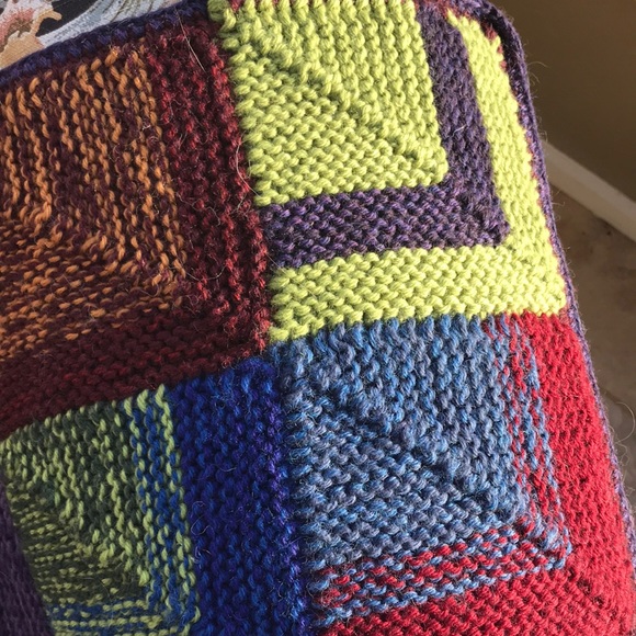 Table Runner by Capture Z - Picture 6 of 6